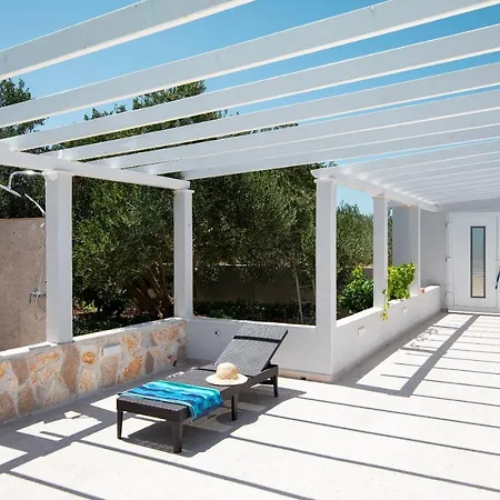 House Potirna בית נופש *