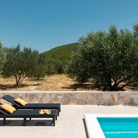 House Potirna בית נופש Blato (Korcula)