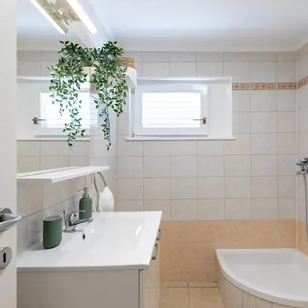 House Potirna Holiday home