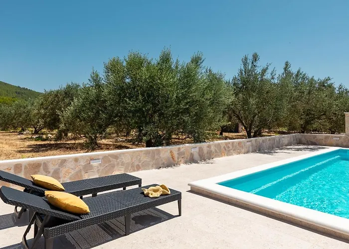 House Potirna Tatil Evi *