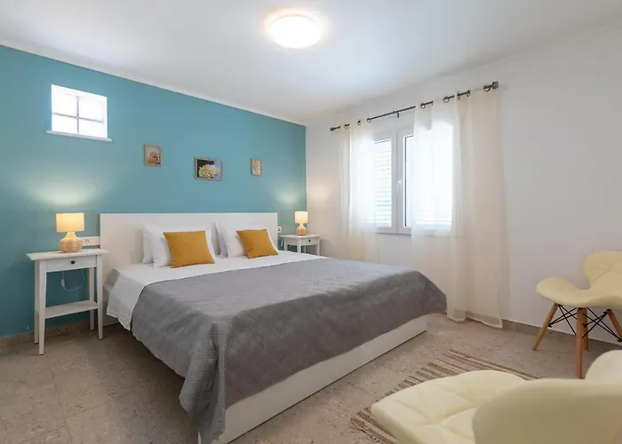 House Potirna Tatil Evi *